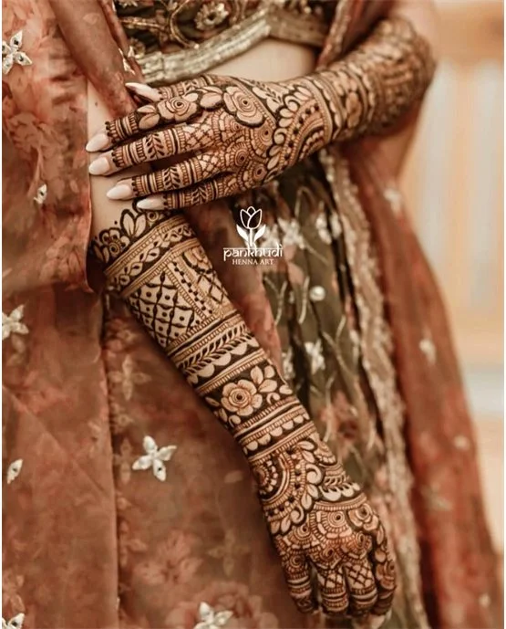 Opulent Concept Blending Into Dome Modern Full Hand Mehndi Design
